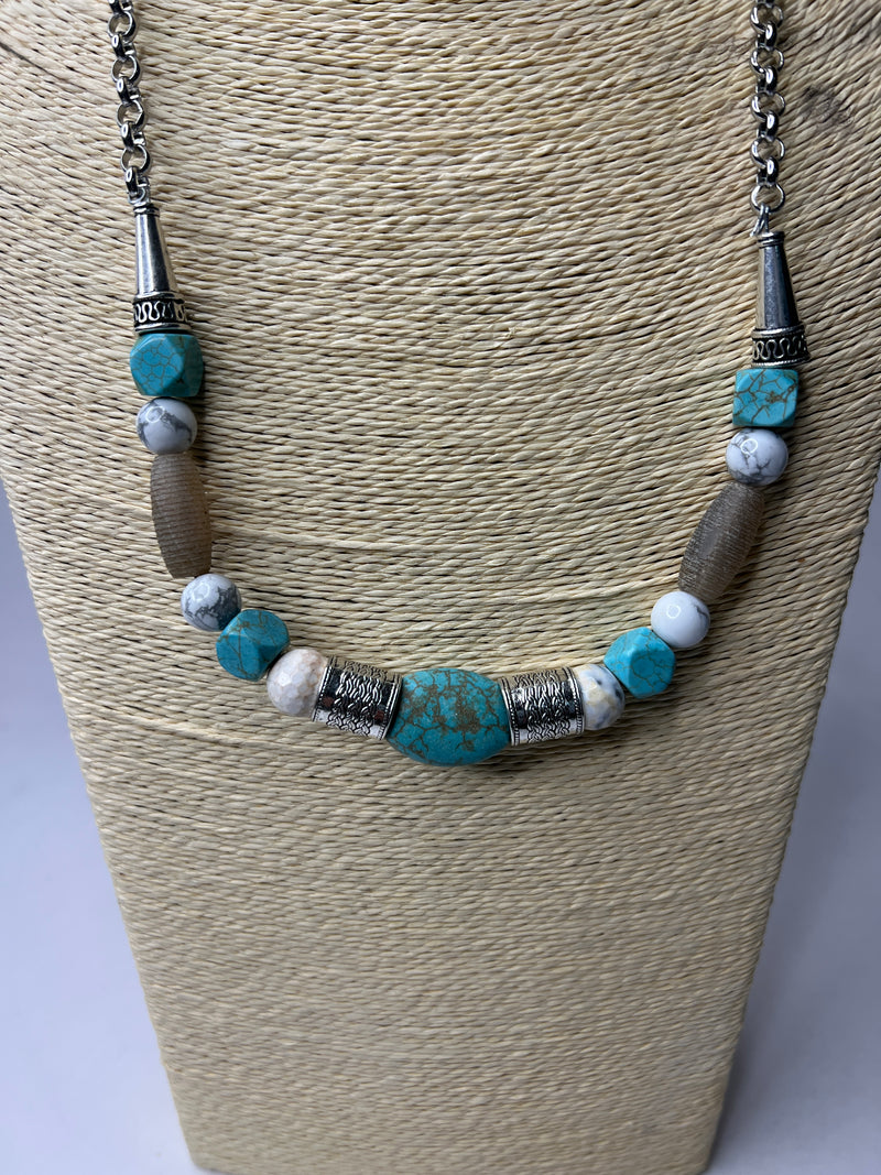 Collana azul 3