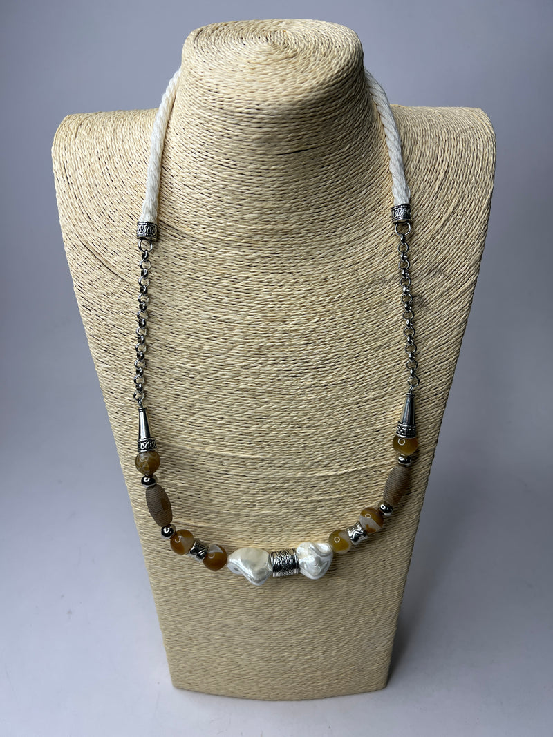 Collana azul 4