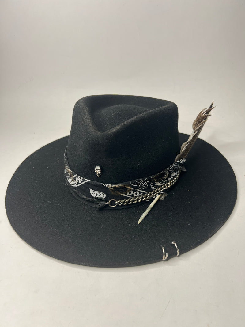 Plume black