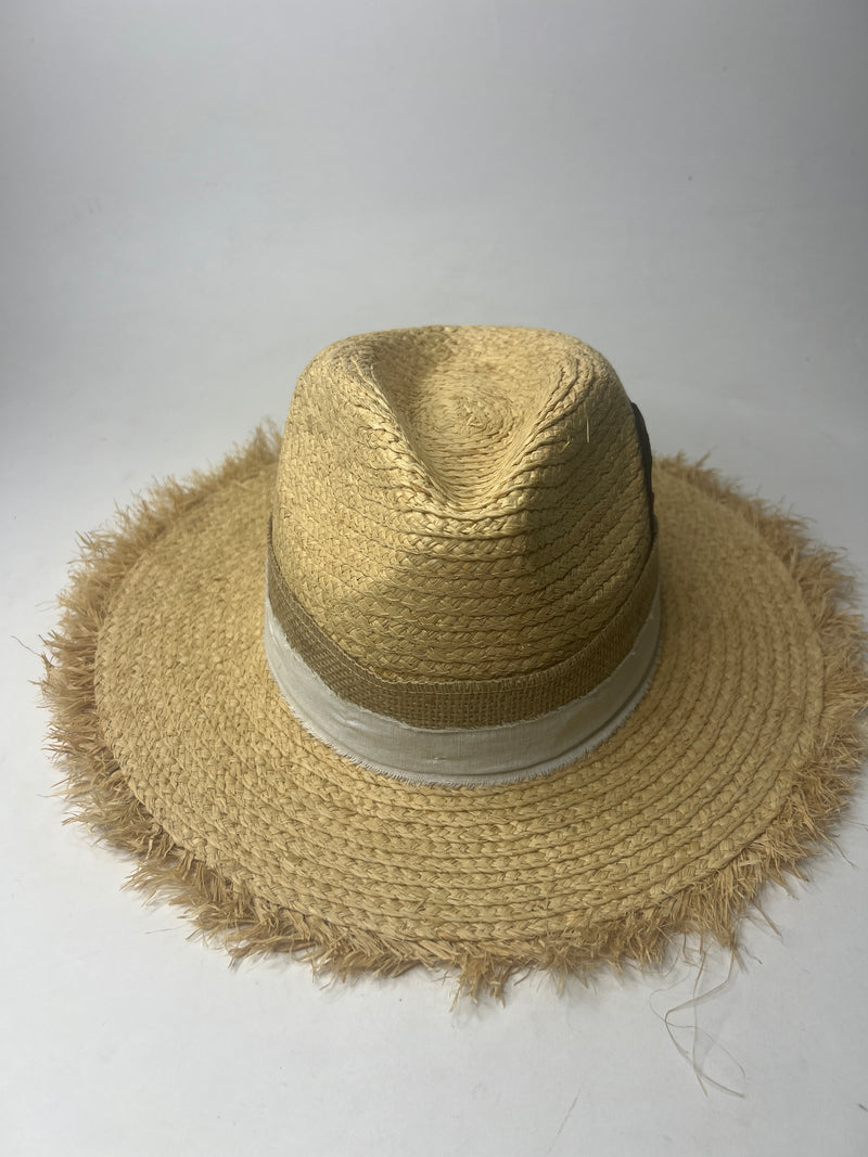 Classy raffia beige