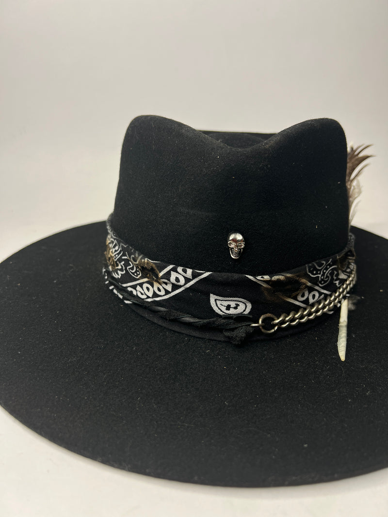 Plume black