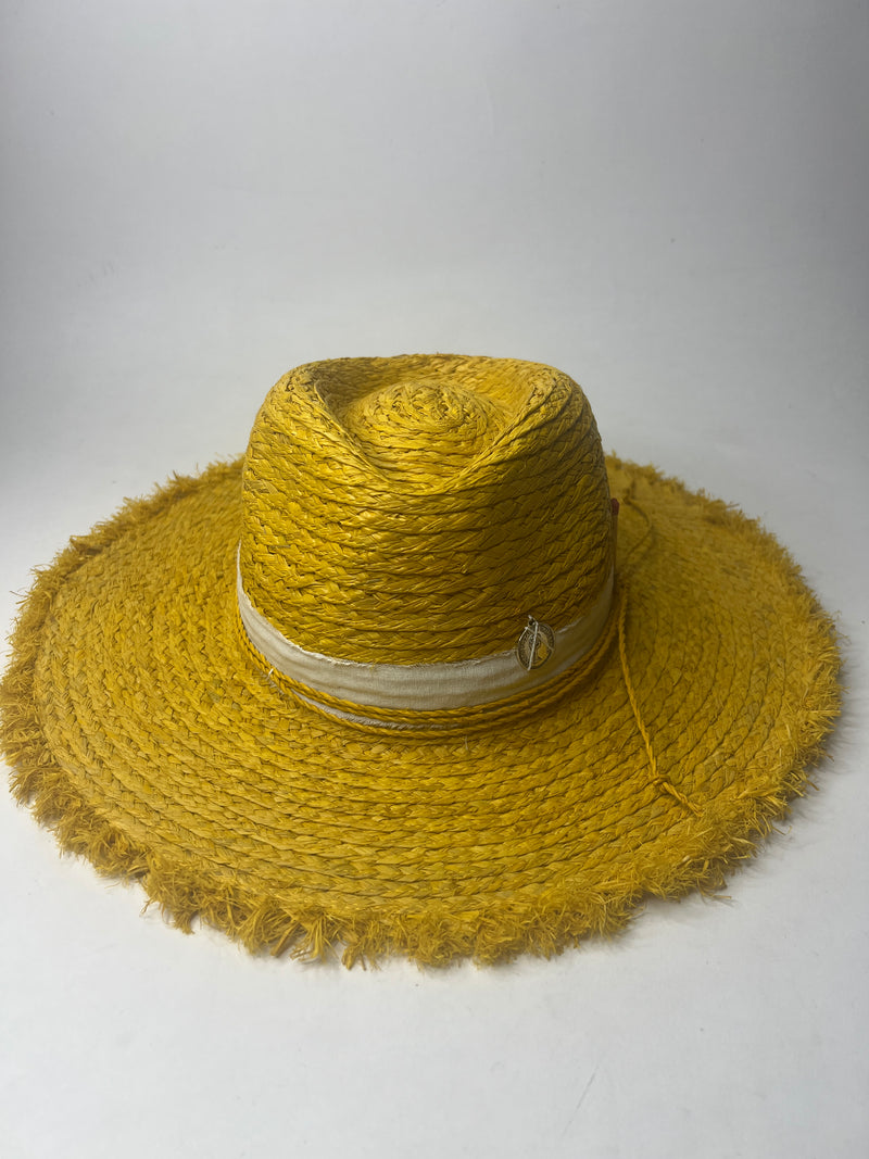 Classy raffia yellow